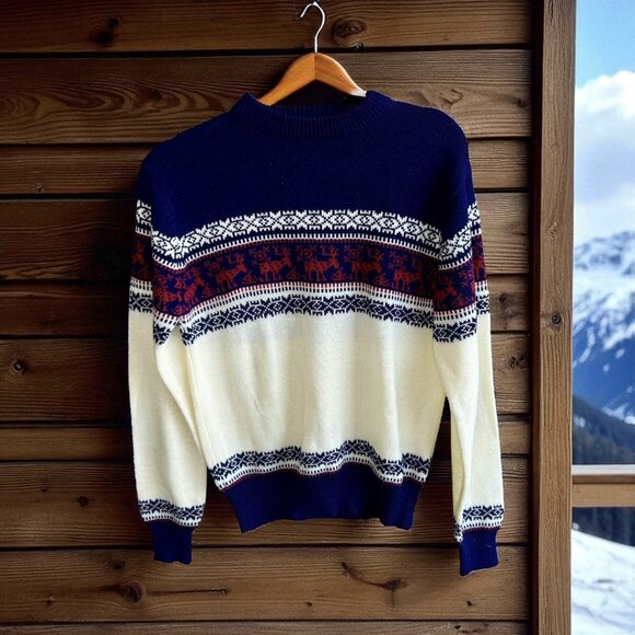 Vintage 1970's  Knit Holiday Moose Reindeer Christmas Ski Sweater Size Medium - Picture 1 of 7